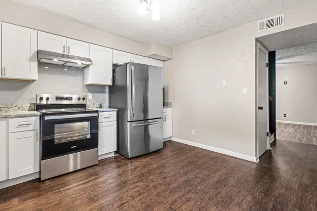 $129,777 | 8586 Creekwood Way, Jonesboro, GA 30238