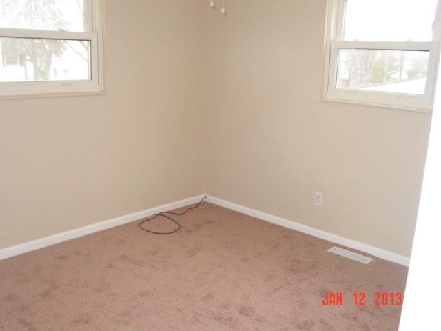 3990 Lynward Road Columbus, OH 43228 - Photo 10 of 11 Gallery Image 10