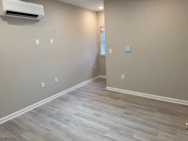 $1,500 | 10 East Washington Avenue, Unit 302, Washington, NJ 07882