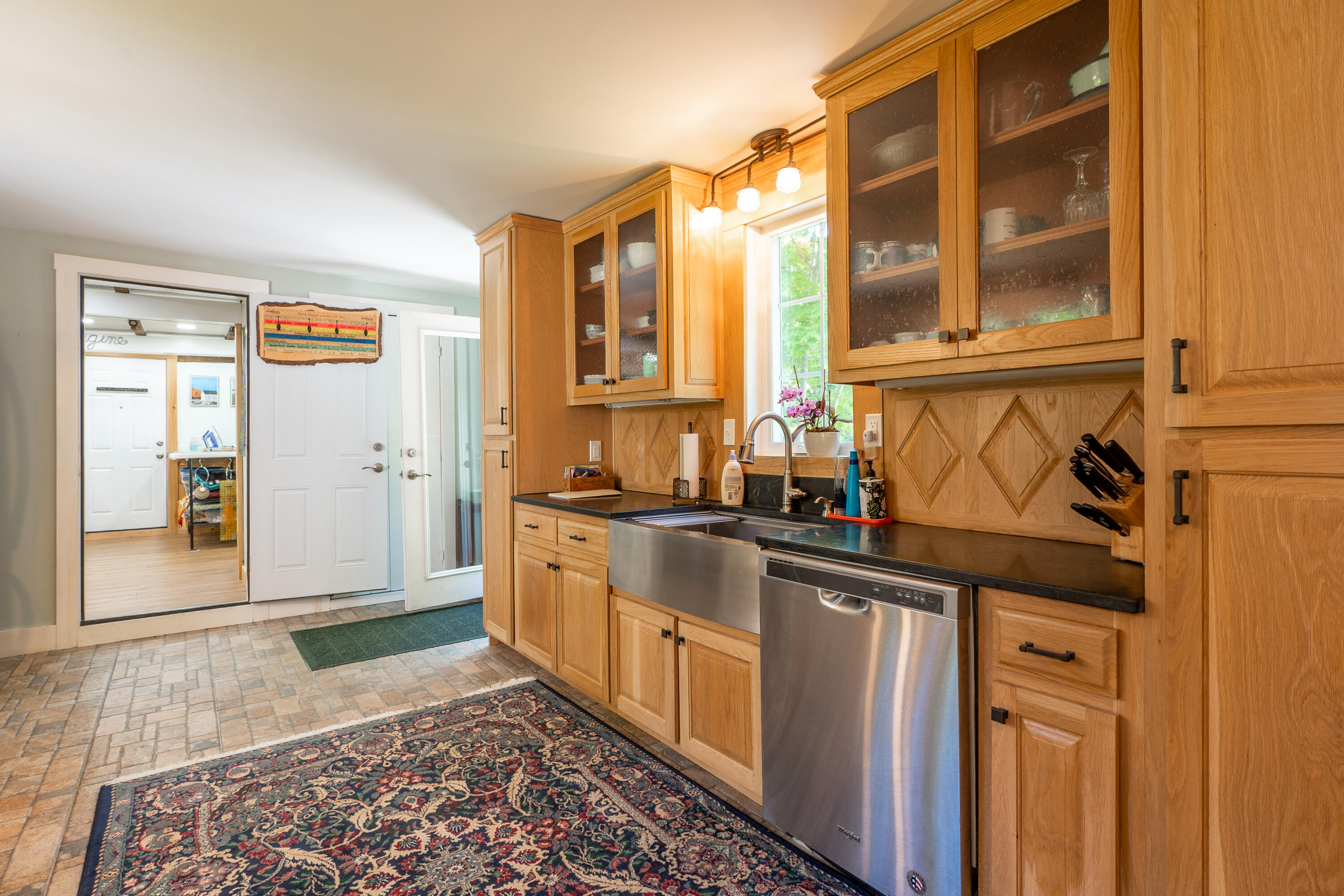 538 Ocean Point Road Boothbay, ME 04544 - Photo 6 of 40 Kitchen, Custom Cabinetry