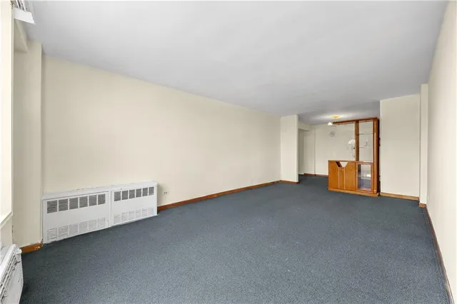 $385,000 | 2121 Shore Parkway, Unit 7L | Gravesend