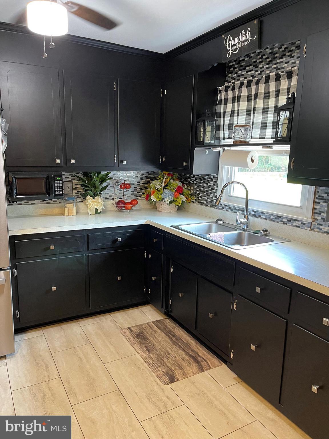 619 Enon Church Road Chester, VA 23836 - Photo 8 of 11