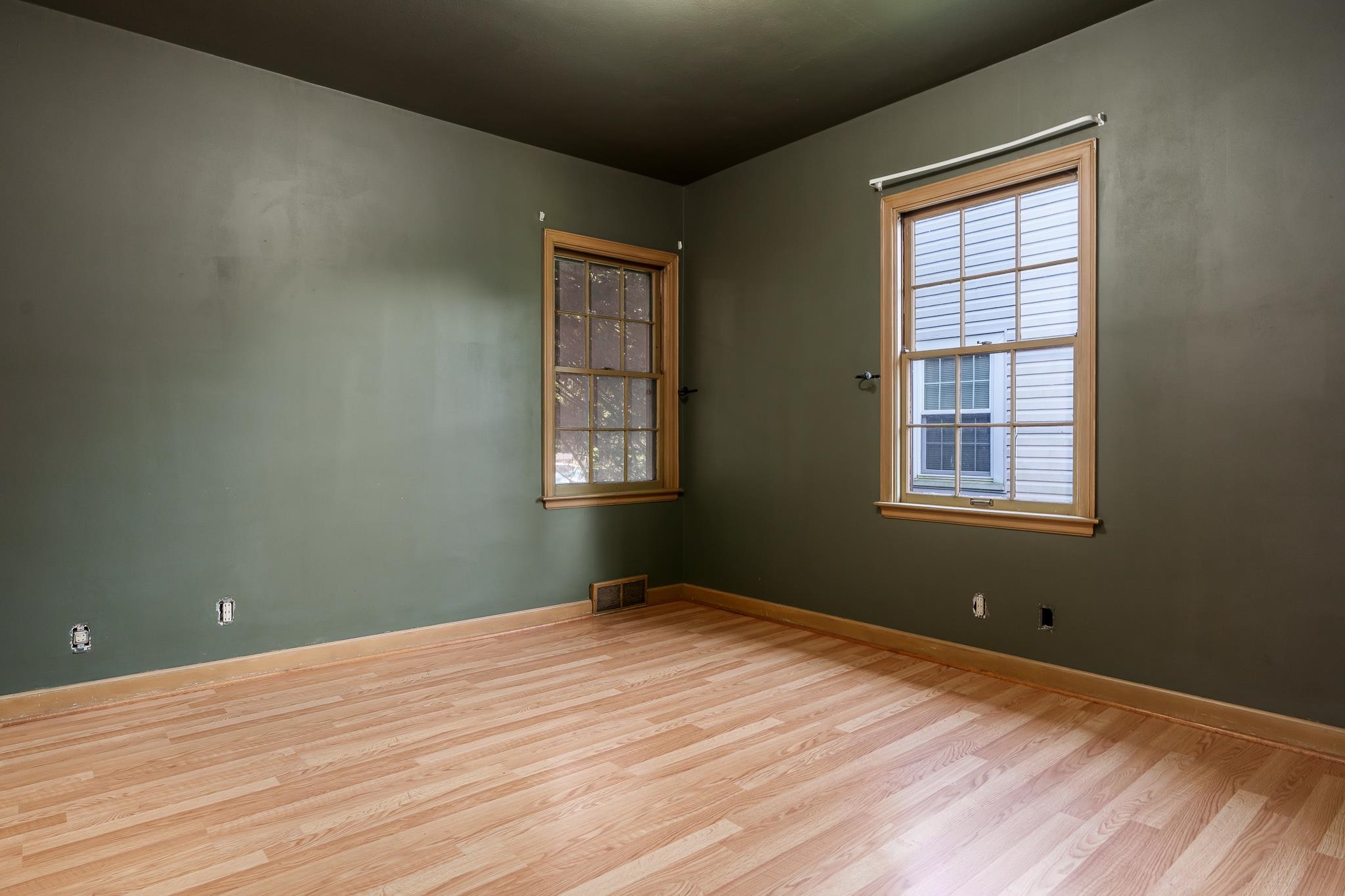 224 North Rockford Avenue Rockford, IL 61104 - Photo 31 of 45