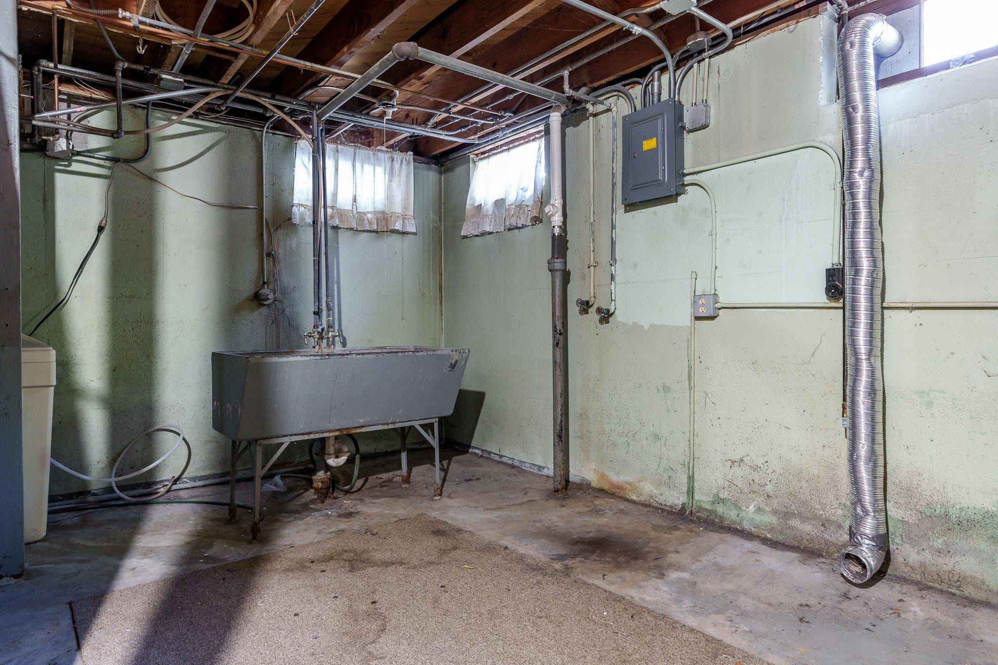 224 North Rockford Avenue Rockford, IL 61104 - Photo 43 of 45