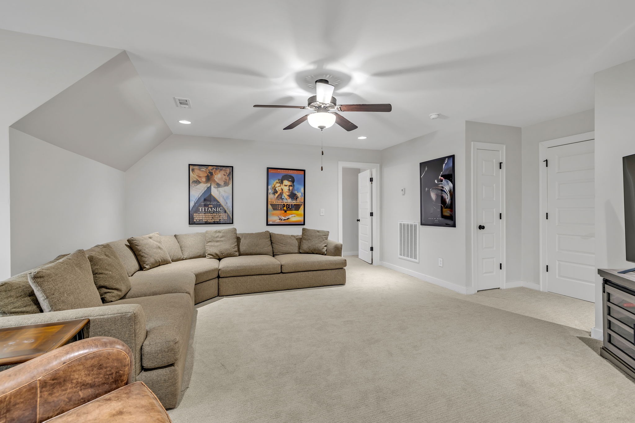 4049 Ryecroft Lane Franklin, TN 37064 - Photo 17 of 34 a living room with furniture and a ceiling fan