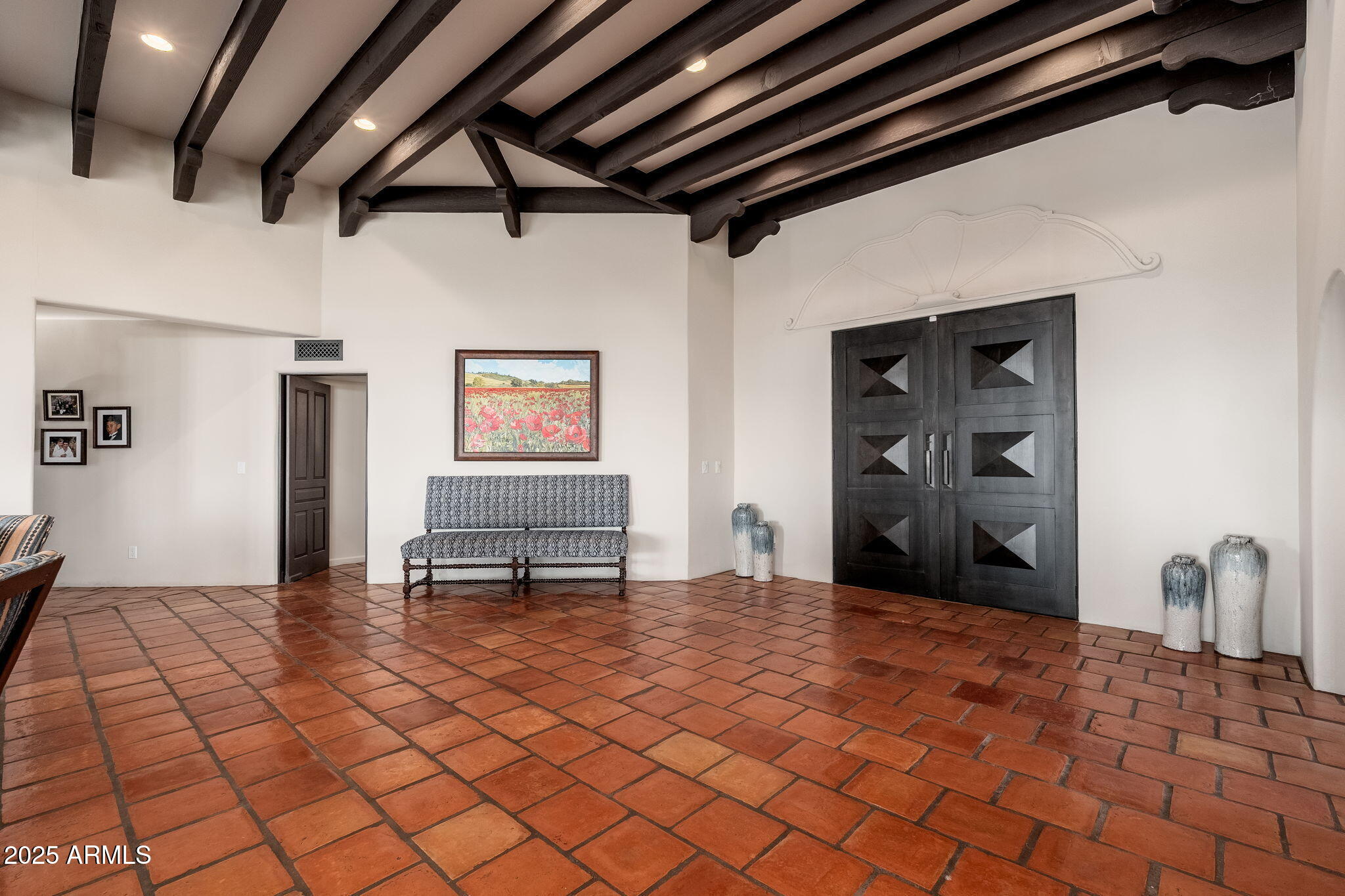 6527 East El Sendero Road Carefree, AZ 85377 - Photo 10 of 93 6527 E El Sendero Rd - 007