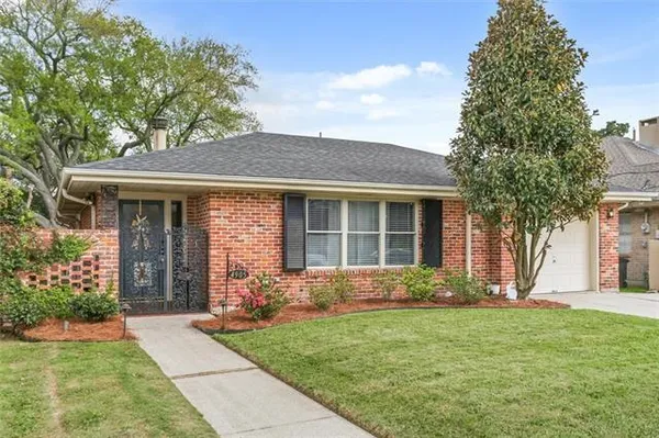 $425,000 | 4905 Reaser Street, Metairie, LA 70006