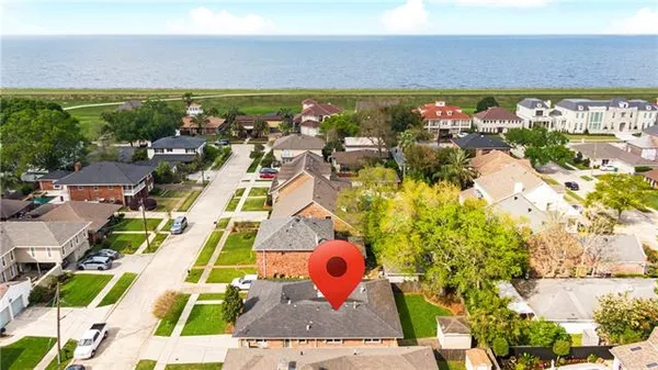 $425,000 | 4905 Reaser Street, Metairie, LA 70006