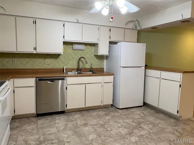 $125,000 | 650 Fort Henry Road, Belleville, IL 62221