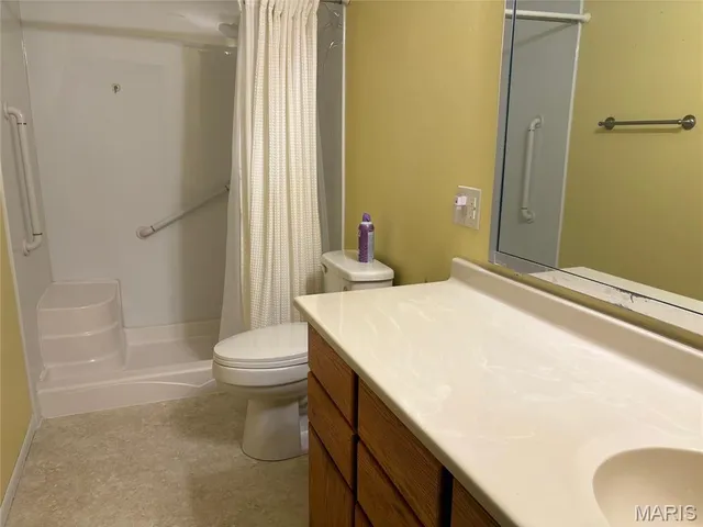 $125,000 | 650 Fort Henry Road, Belleville, IL 62221