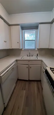 $990 | 2404 Louise Street, Unit 10, Denton, TX 76201