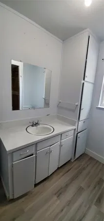 $990 | 2404 Louise Street, Unit 10, Denton, TX 76201