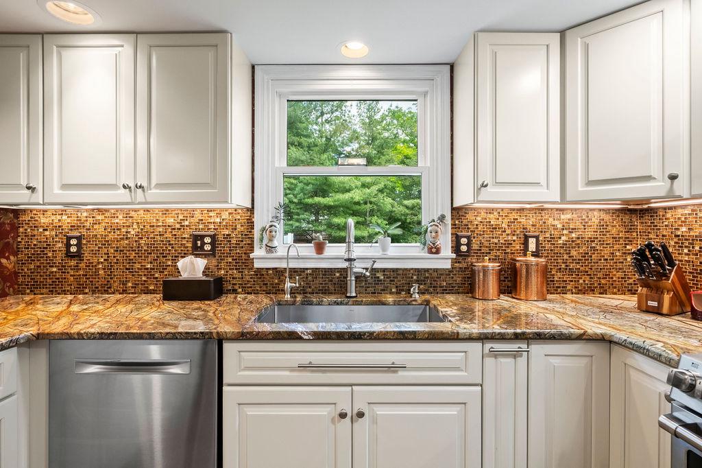 805 Bare Path Road Reading, PA 19608 - Photo 15 of 53 Gallery Image 15