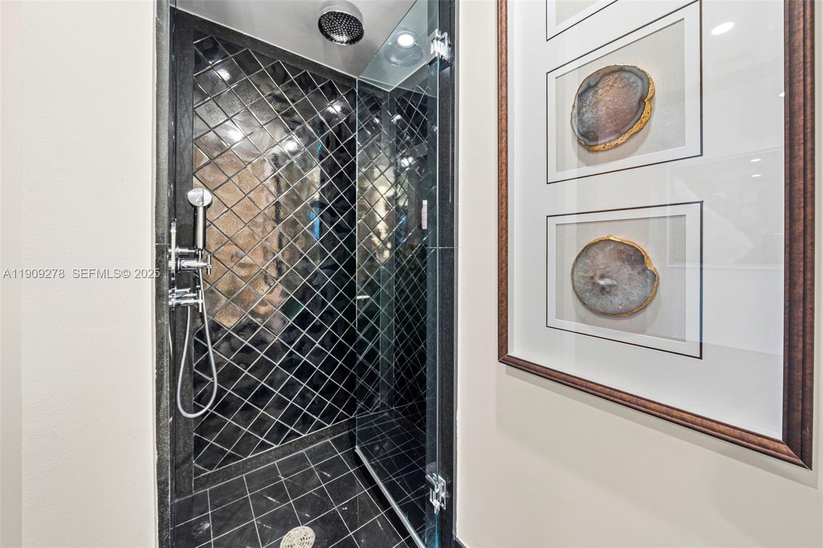 101 20th Street, Unit 3202 Miami Beach, FL 33139 - Photo 44 of 54 a close up of a washer and dryer