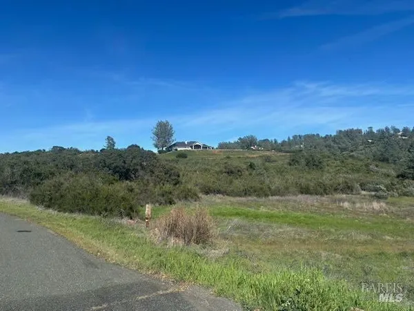 $72,000 | 16295 Tinilyn Road, Lower Lake, CA 95457