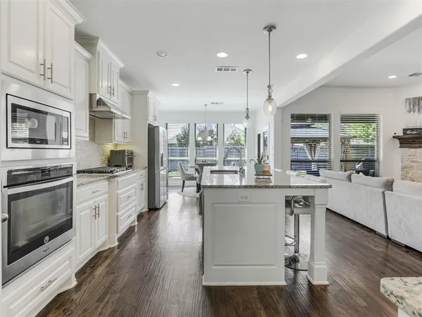 $3,000 | 708 Sandbox Drive, Little Elm, TX 76227