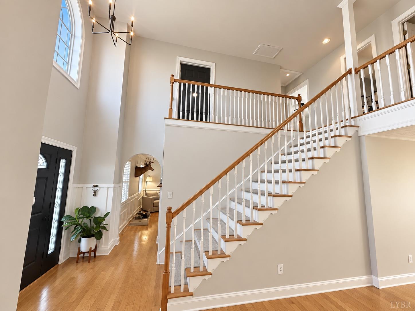 231 Longhill Road Goode, VA 24556 - Photo 4 of 36 Gallery Image 4