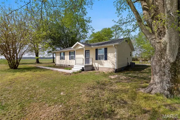 $174,900 | 30537 County Road 357, Oran, MO 63771