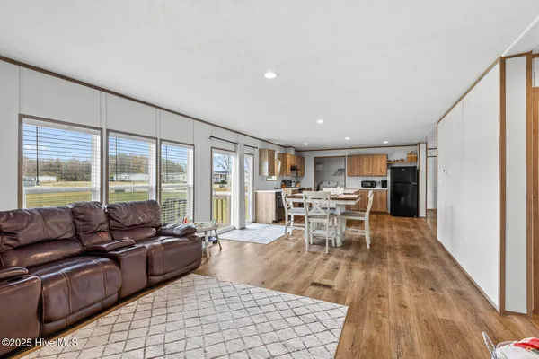 $226,000 | 292 Sand Ridge Road, Beulaville, NC 28518