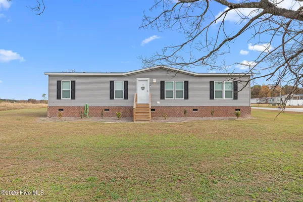 $227,000 | 292 Sand Ridge Road, Beulaville, NC 28518