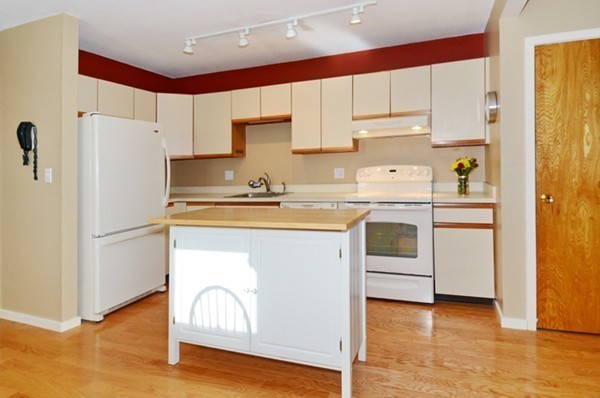 1 A Fillmore Road, Unit 3AA Salem, MA 01970 - Photo 9 of 23