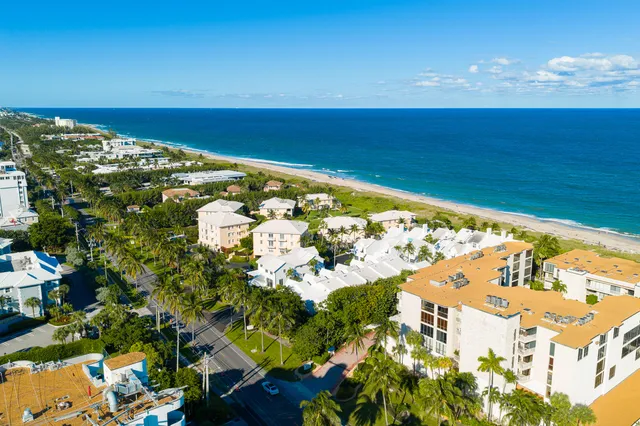 $2,150,000 | 2115 South Ocean Boulevard, Unit 2, Delray Beach, FL 33483
