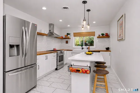 $539,000 | 76 Gillies Lane, Unit 76, Norwalk, CT 06854