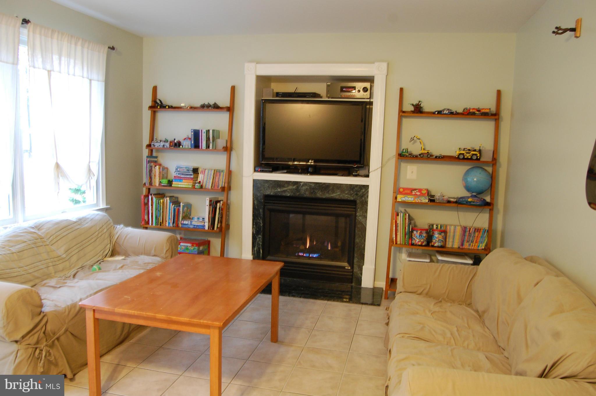 615 Davol Road Stevensville, MD 21666 - Photo 8 of 30 Family Room