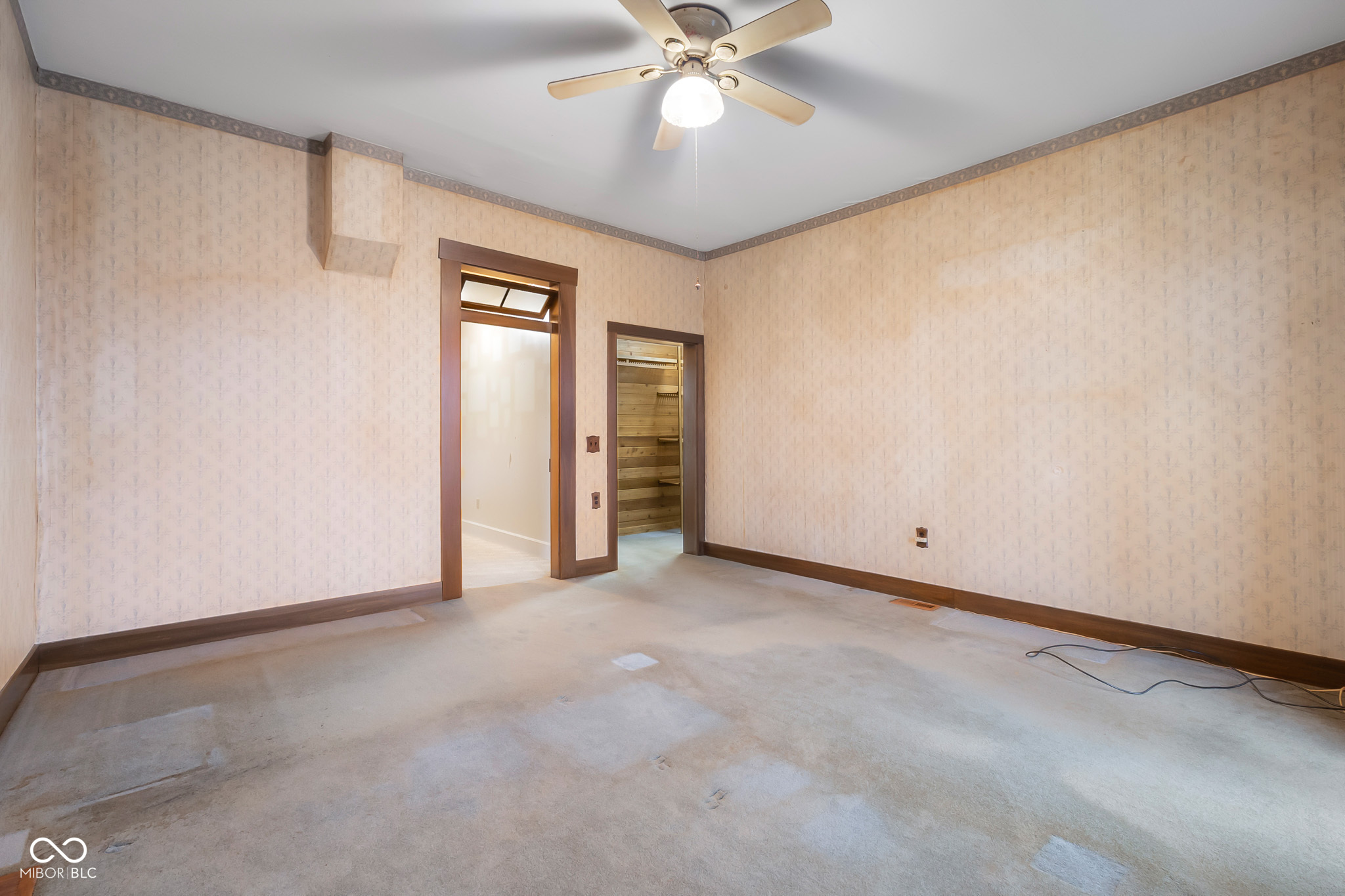 4725 South 250 East Columbus, IN 47201 - Photo 18 of 46