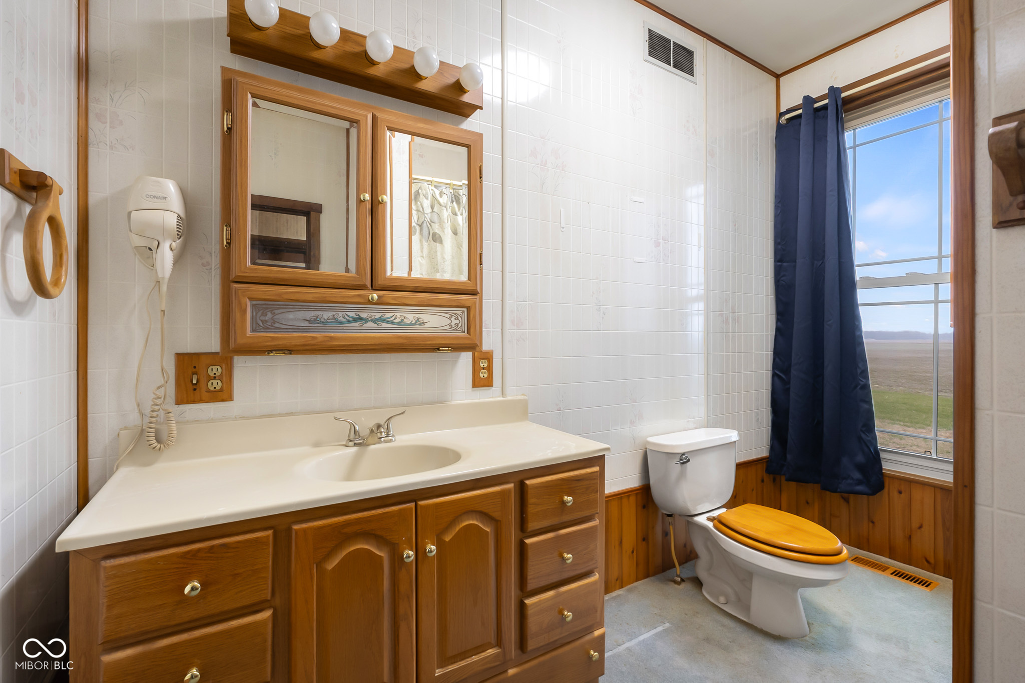 4725 South 250 East Columbus, IN 47201 - Photo 20 of 46