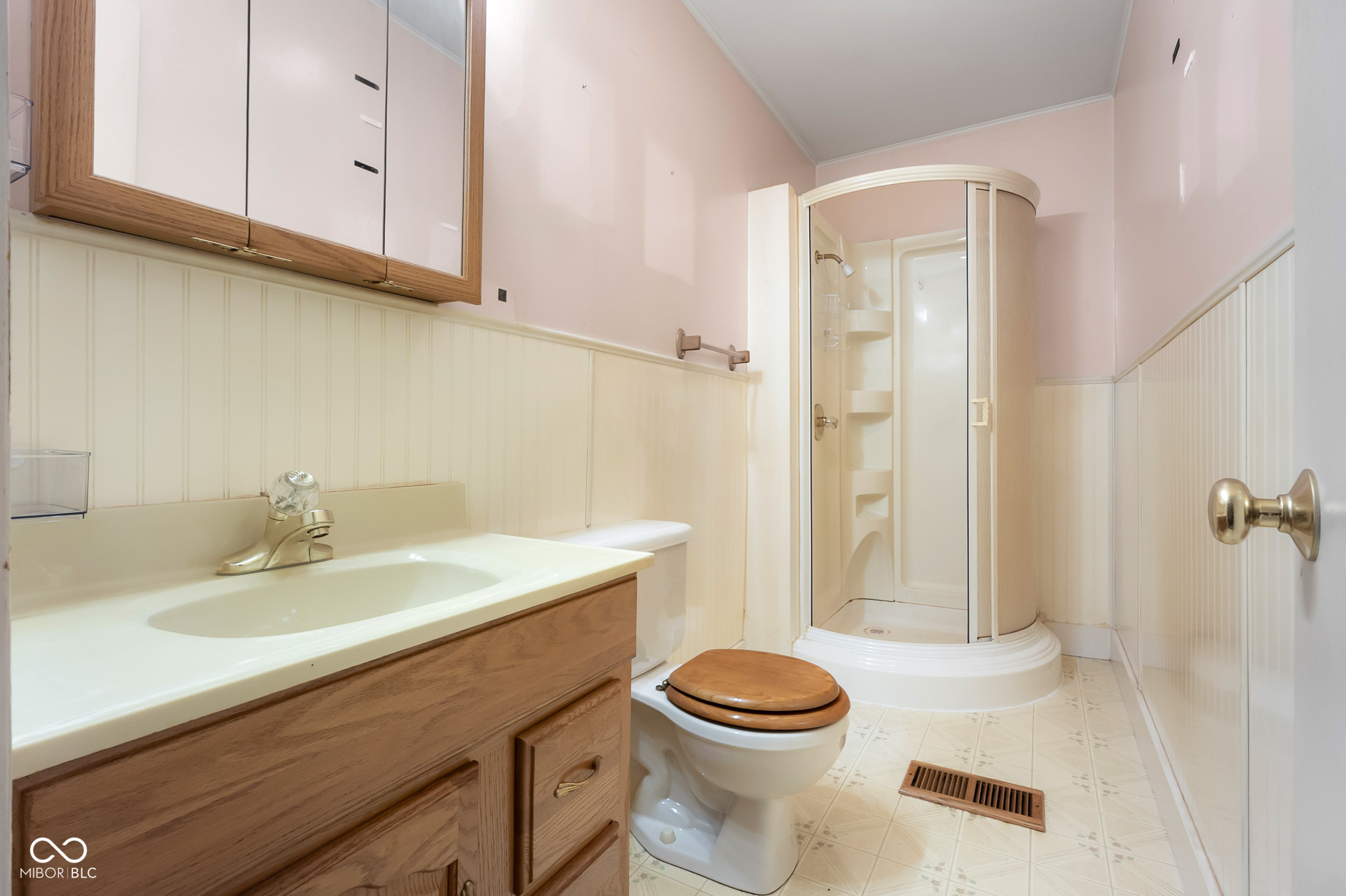 4725 South 250 East Columbus, IN 47201 - Photo 25 of 46