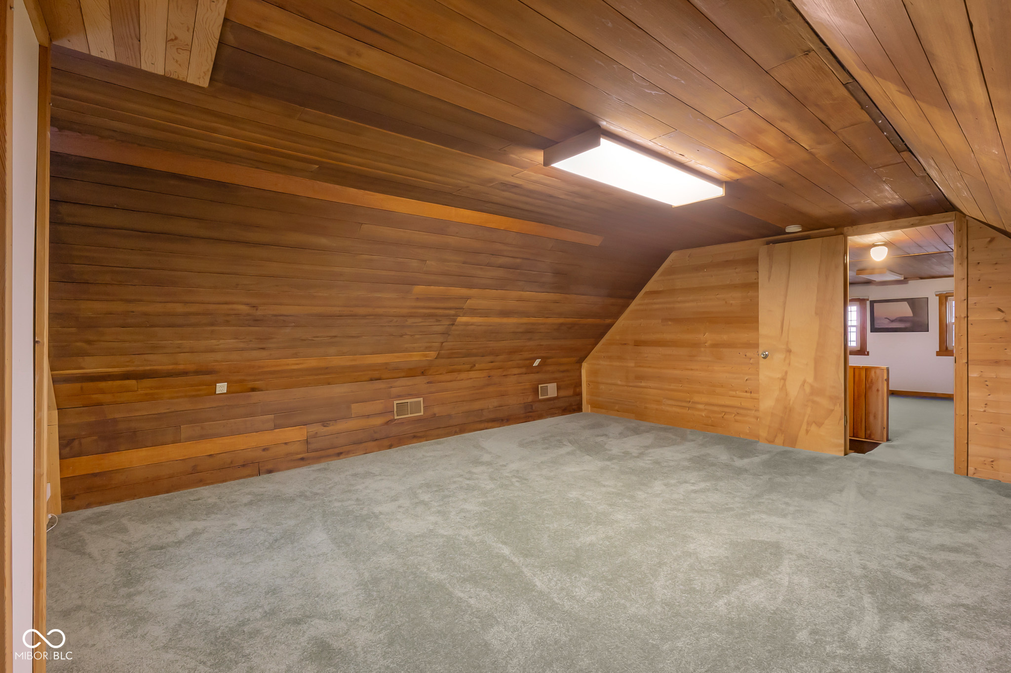 4725 South 250 East Columbus, IN 47201 - Photo 33 of 46