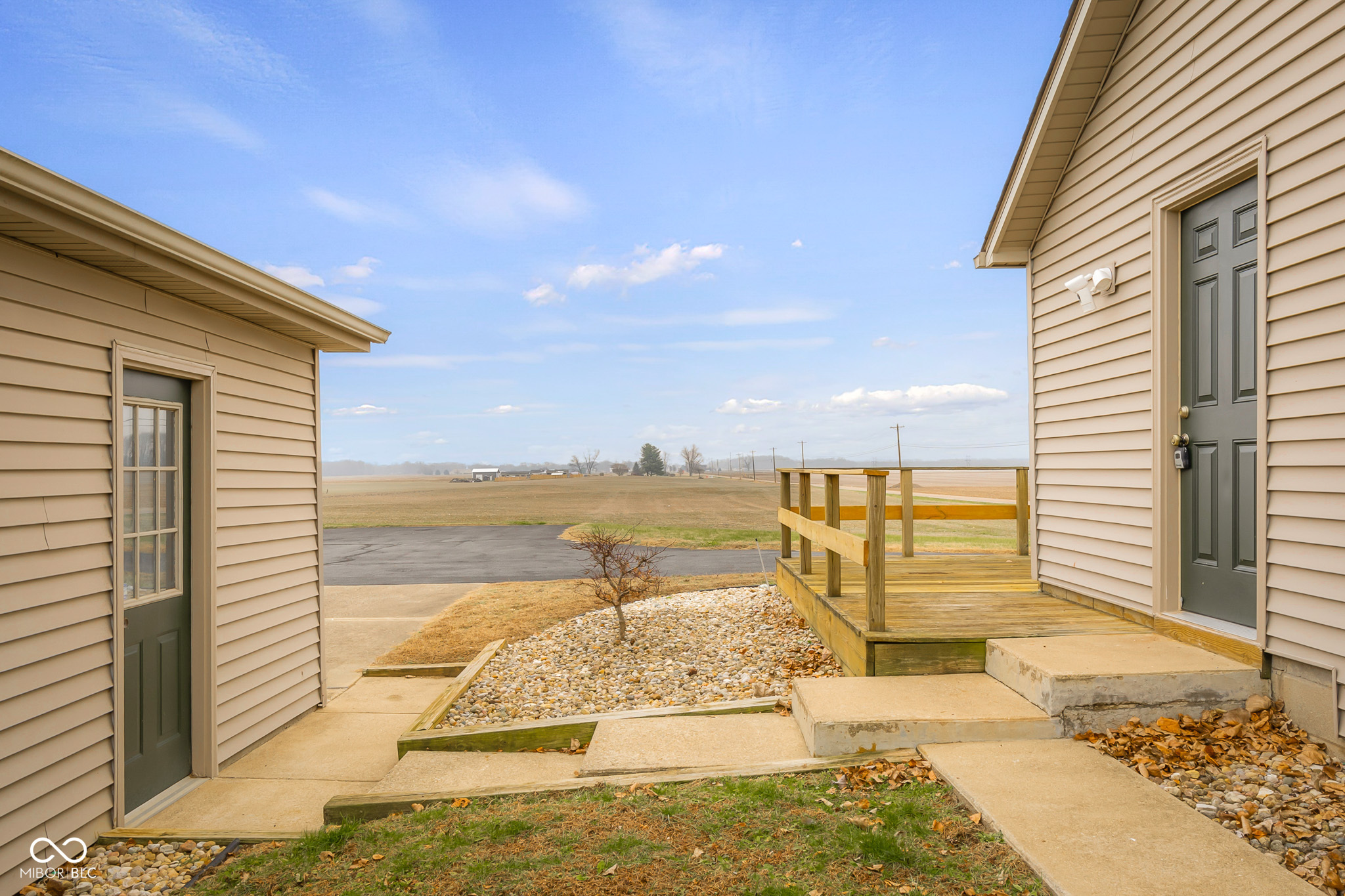 4725 South 250 East Columbus, IN 47201 - Photo 40 of 46