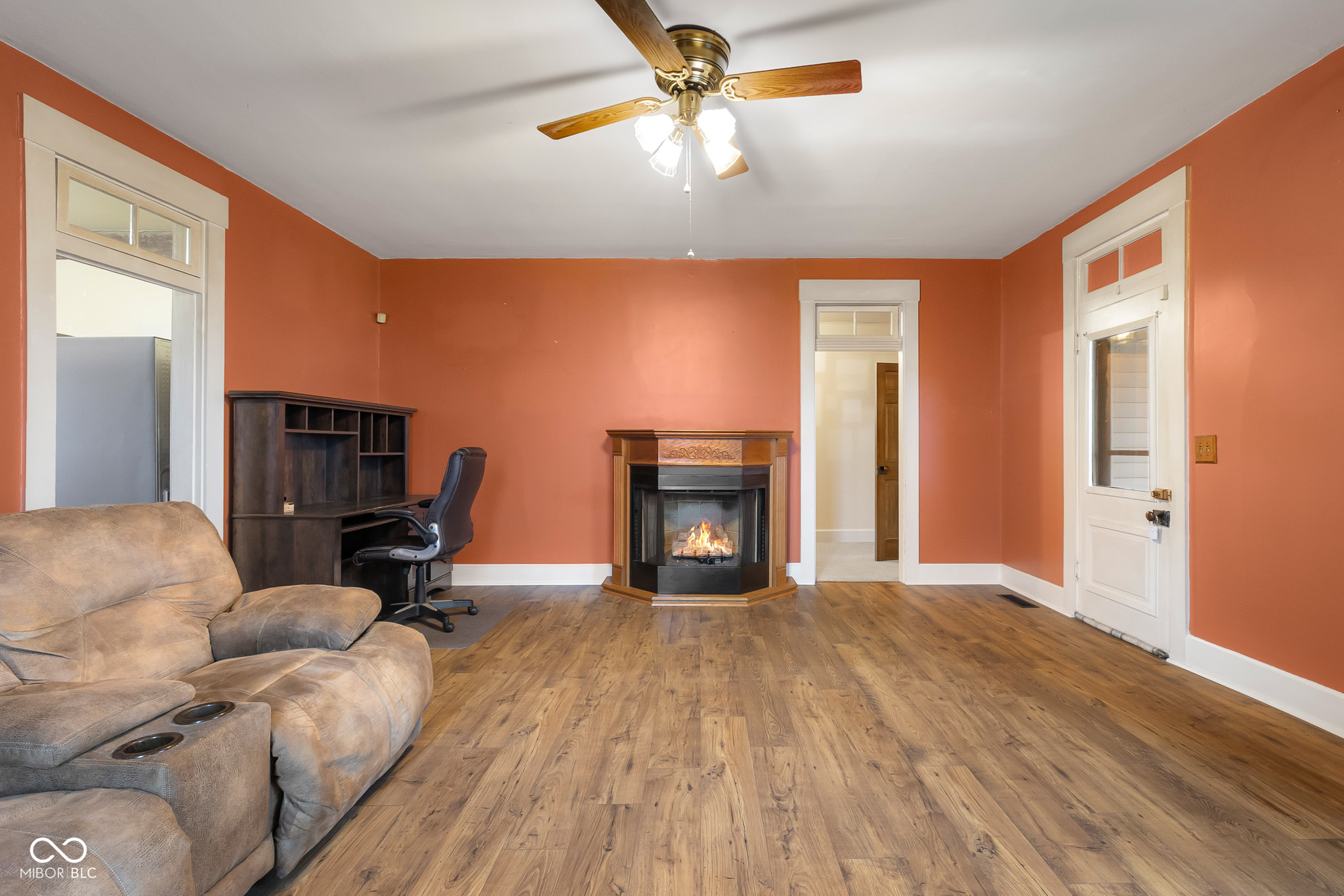 4725 South 250 East Columbus, IN 47201 - Photo 9 of 46