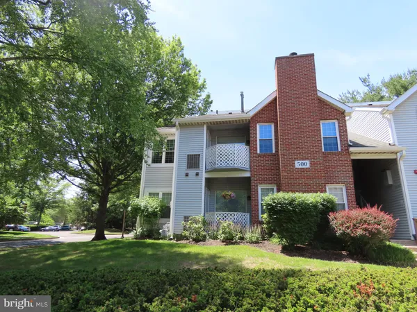 $1,800 | 502 Diamond Drive, Newtown, PA 18940