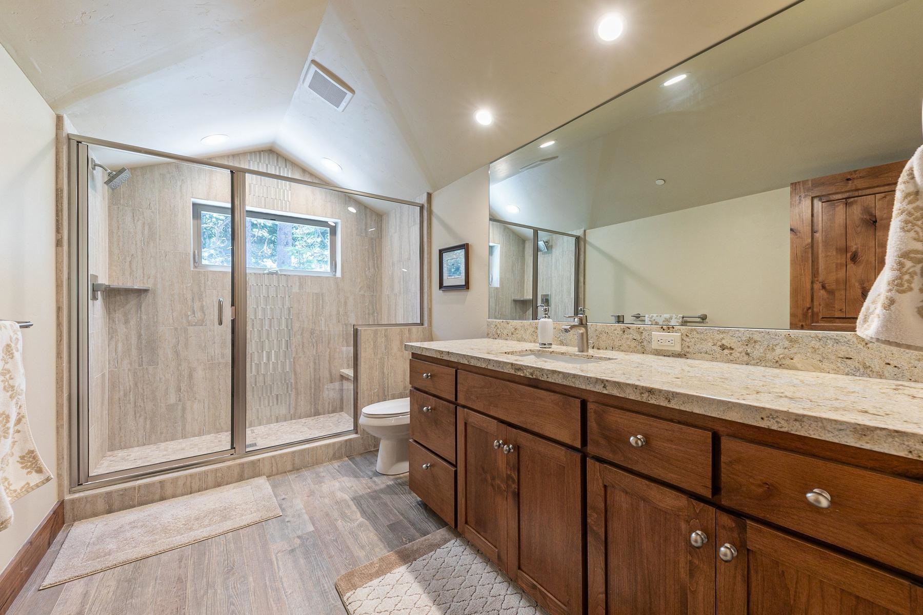 14141 Tyrol Road Truckee, CA 96161 - Photo 22 of 28