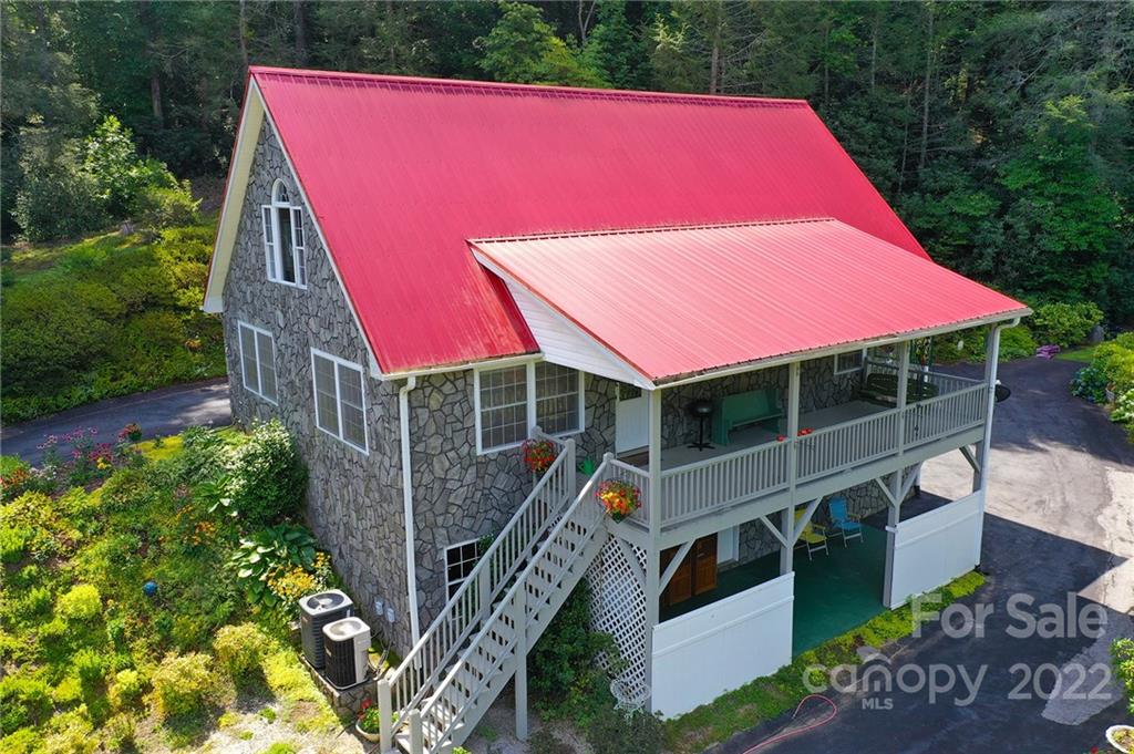 2635 Lytle Mountain Road Marion, NC 28752 - Photo 1 of 44 Gallery Image 1