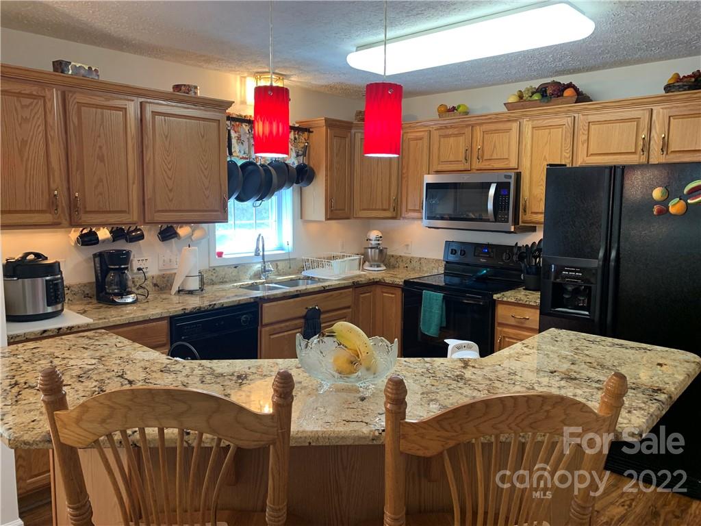 2635 Lytle Mountain Road Marion, NC 28752 - Photo 11 of 44 Gallery Image 11