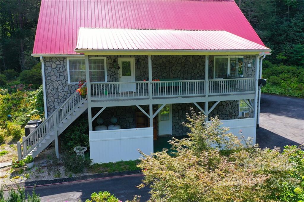 2635 Lytle Mountain Road Marion, NC 28752 - Photo 3 of 44 Gallery Image 3