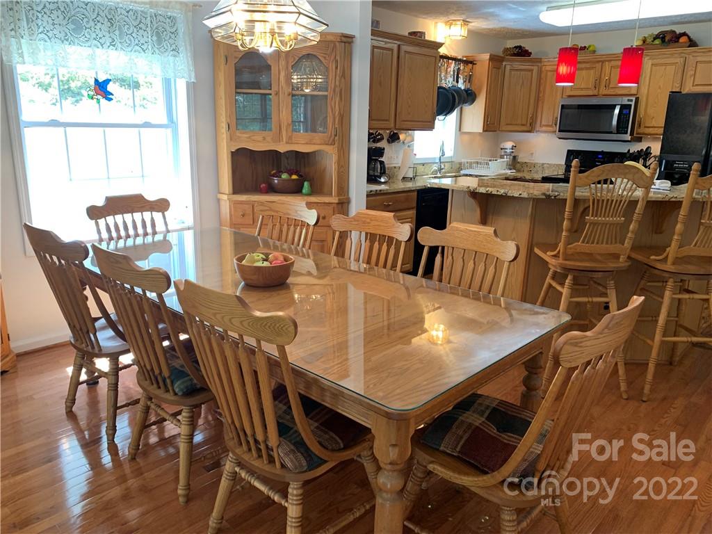 2635 Lytle Mountain Road Marion, NC 28752 - Photo 7 of 44 Gallery Image 7