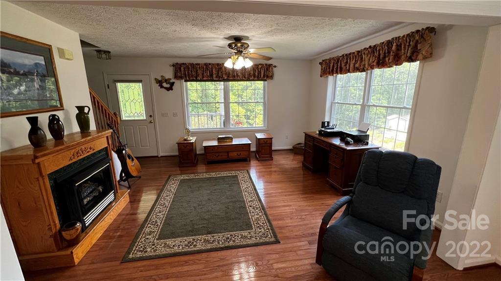 2635 Lytle Mountain Road Marion, NC 28752 - Photo 9 of 44 Gallery Image 9