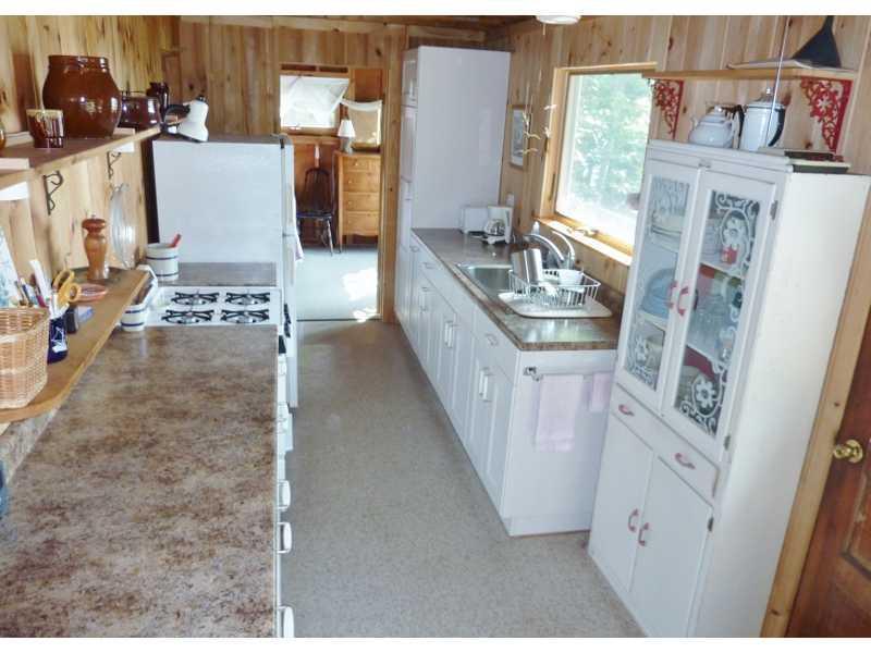 23 Southern Point Road Bristol, ME 04564 - Photo 4 of 23 Kitchen.