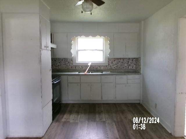 351 West Oak Street Butler, IN 46721 - Photo 2 of 16