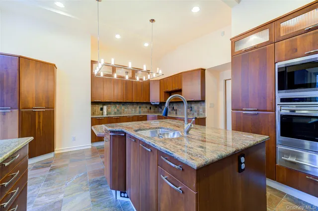 $949,000 | 24 Spook Rock Road, Suffern, NY 10901