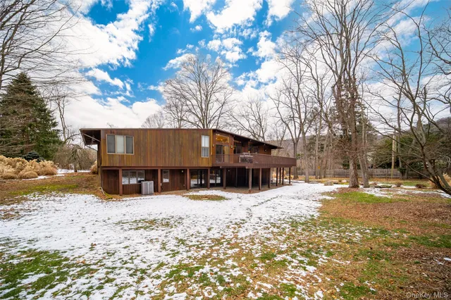 $949,000 | 24 Spook Rock Road, Suffern, NY 10901