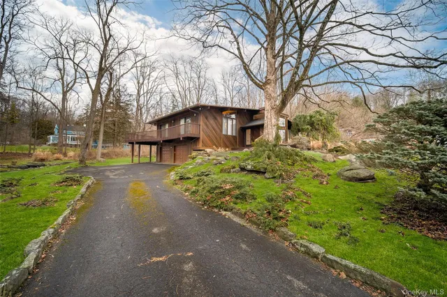 $949,000 | 24 Spook Rock Road, Suffern, NY 10901