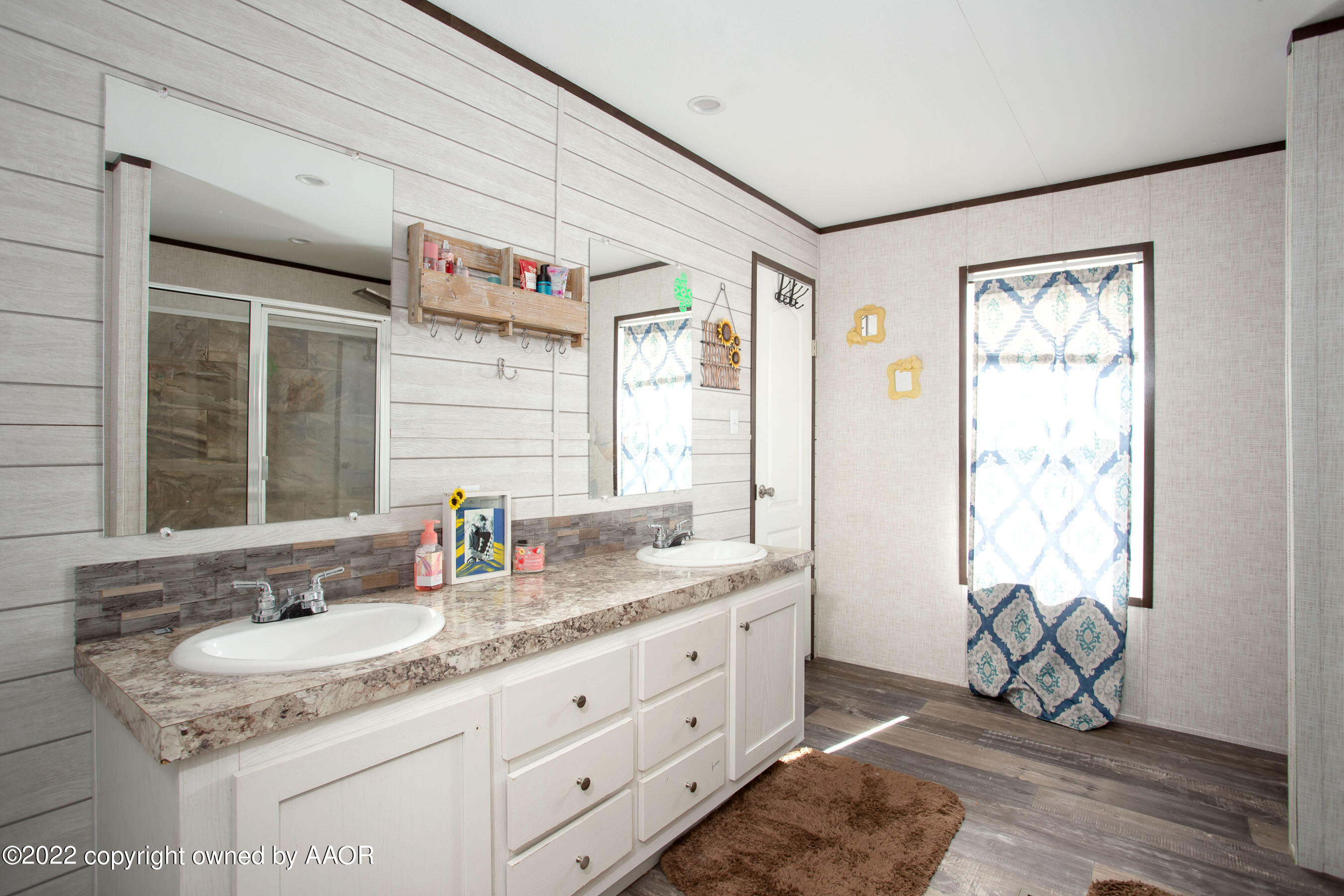 8615 North Parsley Road Amarillo, TX 79108 - Photo 15 of 26 Master Bathroom 2