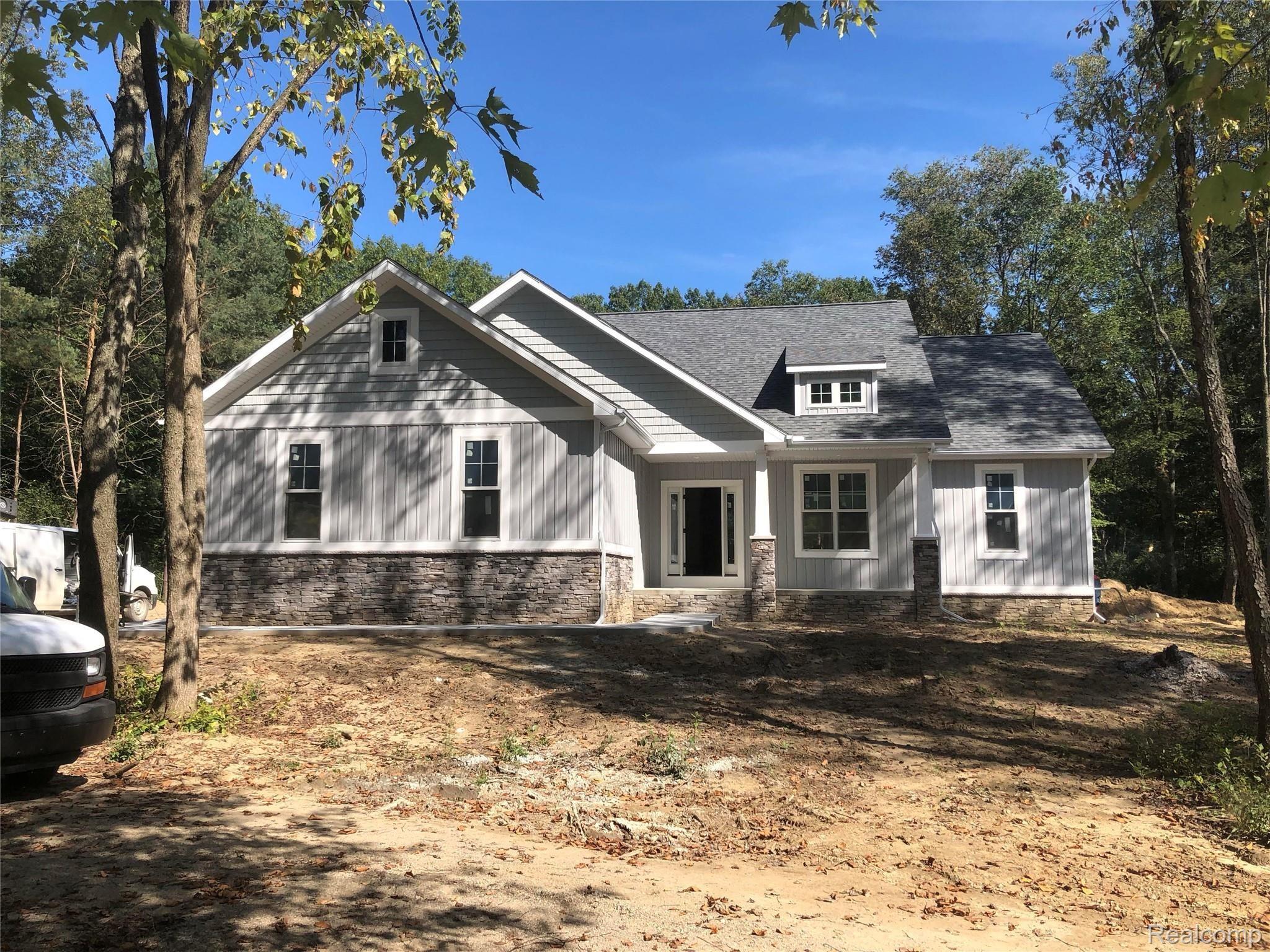 4234 Cullen Road Fenton, MI 48430 - Photo 1 of 10 Cullen road Pic.jpg