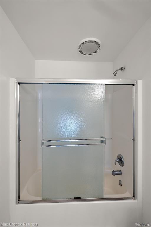 1644 Blushing Court Rochester Hills, MI 48307 - Photo 30 of 34 Gallery Image 30