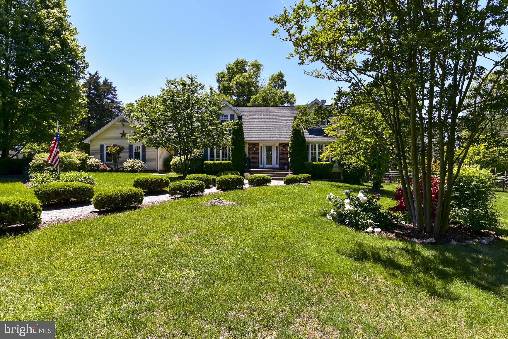 8033 Waterloo Farm Road Warrenton, VA 20186 - Photo 2 of 30 a view of backyard with swimming pool and green space